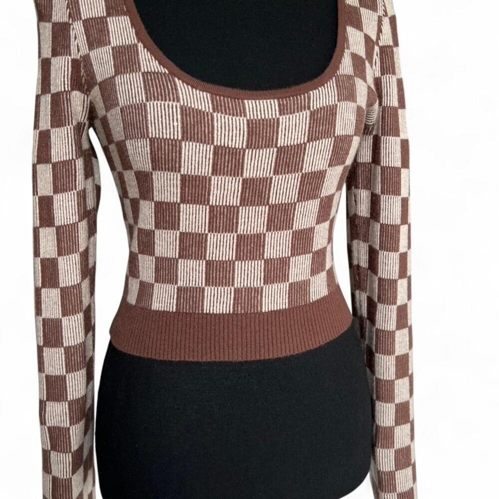 Brown Cream Checkered Knit Top Long Sleeve Fitted Scoop Neck Women’s Medium - Picture 2 of 3